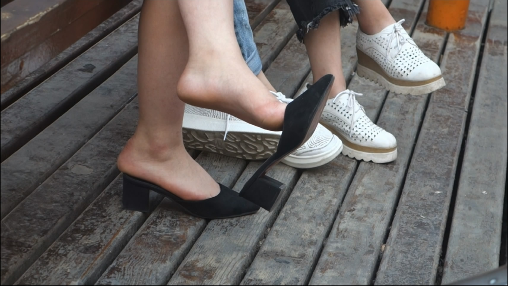 Dangling for more look beautiful